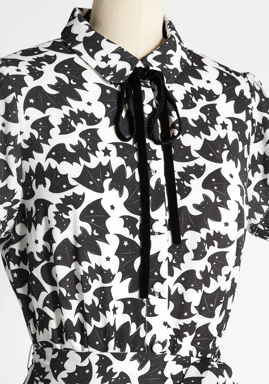 Isnyt x Collectif Creature Feature Swing Dress - Olabens