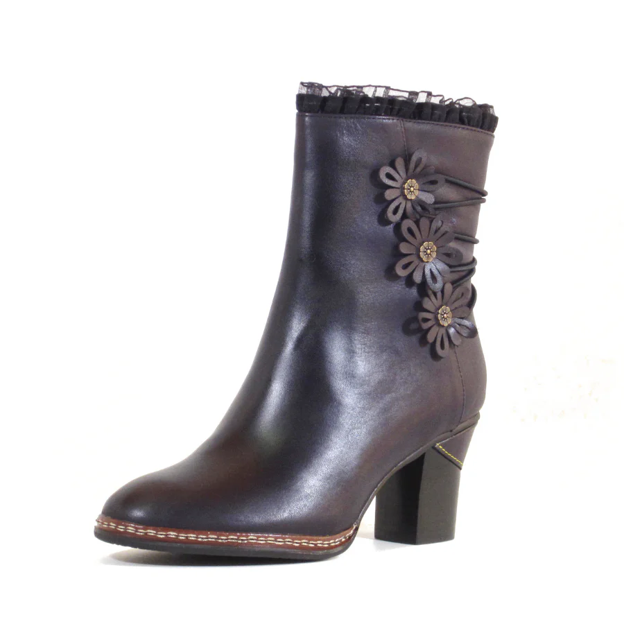 Golan Victorian Booties - Olabens