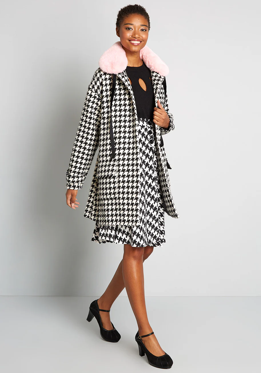 Retro Ice Rink Rendevouz Faux Fur Collared Coat - Olabens