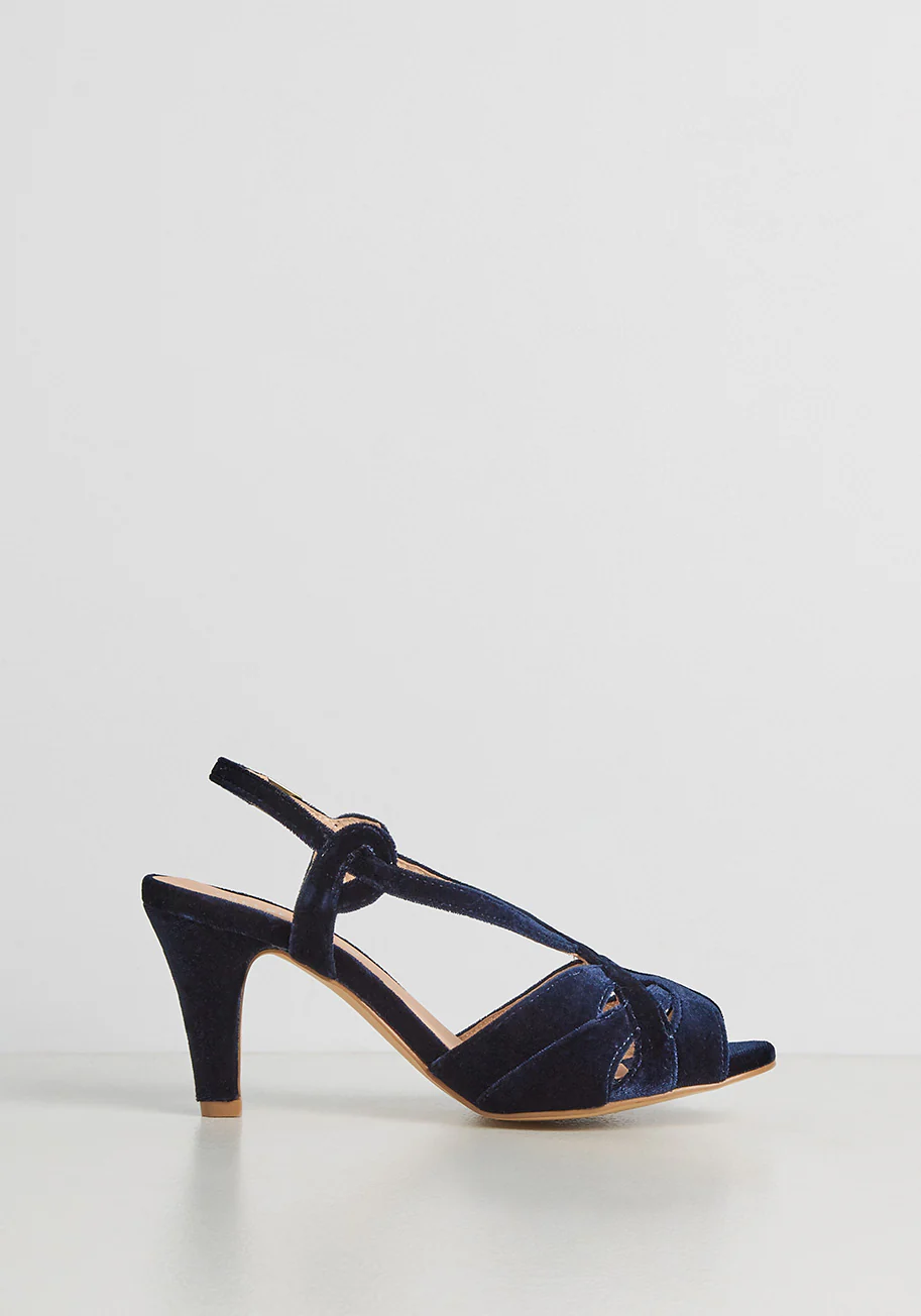 Decadent Delight Velvet Heel - Olabens