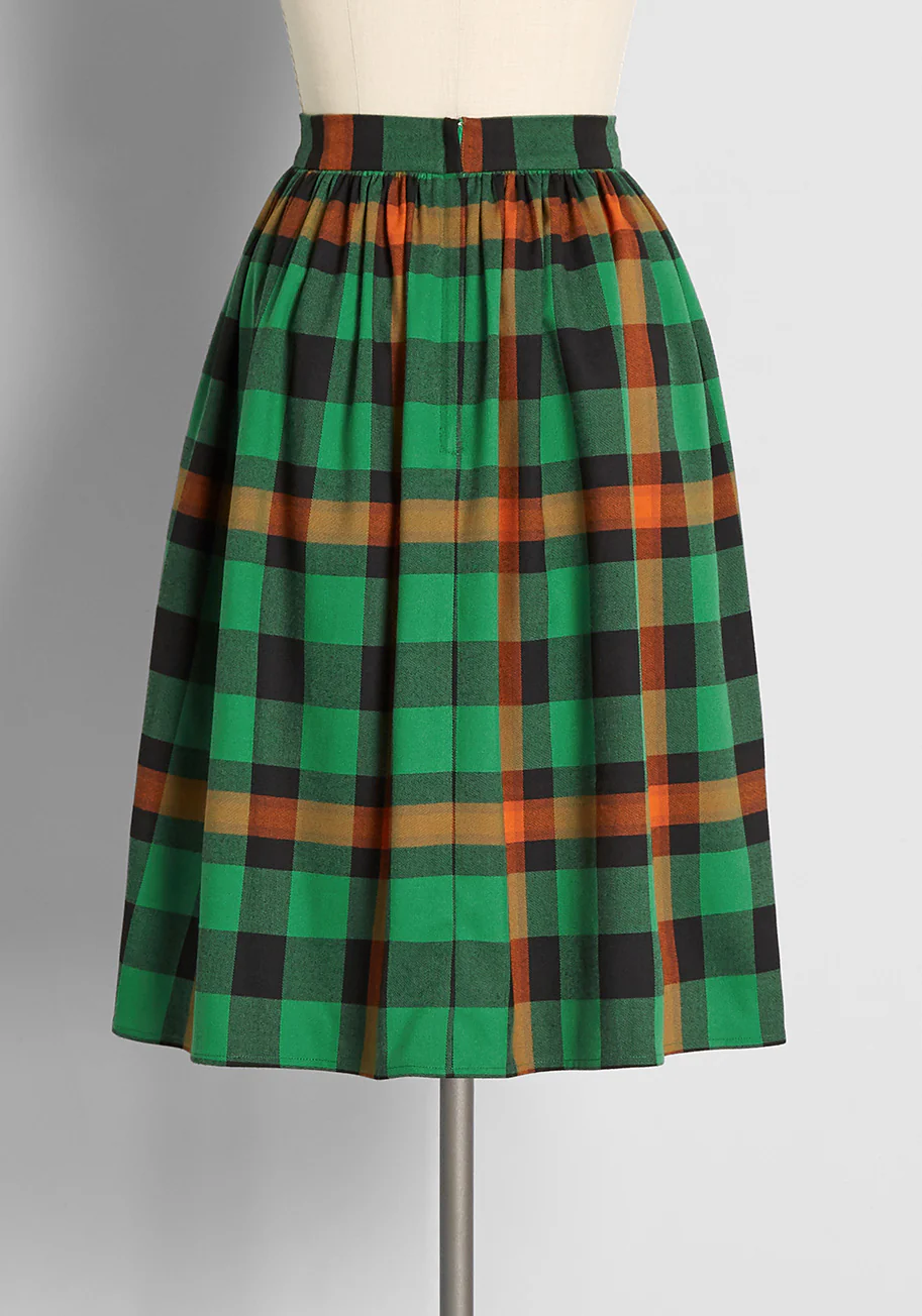Isnyt x Collectif Fireplace Stories Swing Skirt - Olabens