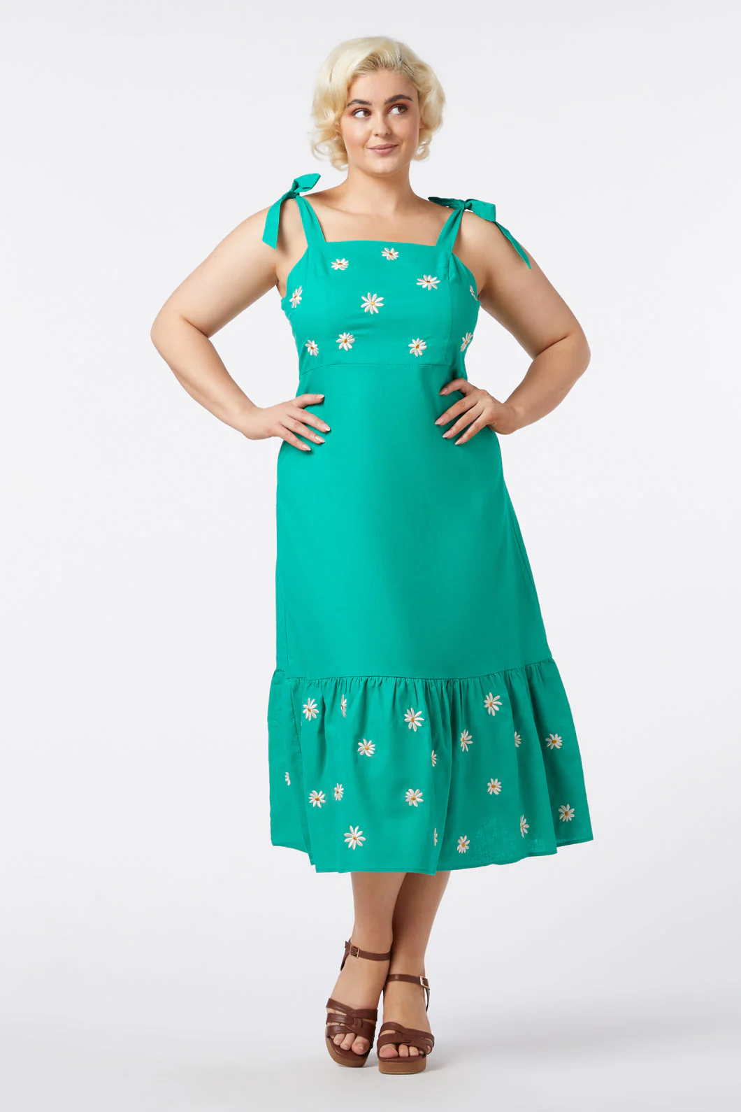 Pattie Embroidered Midi Dress - Olabens