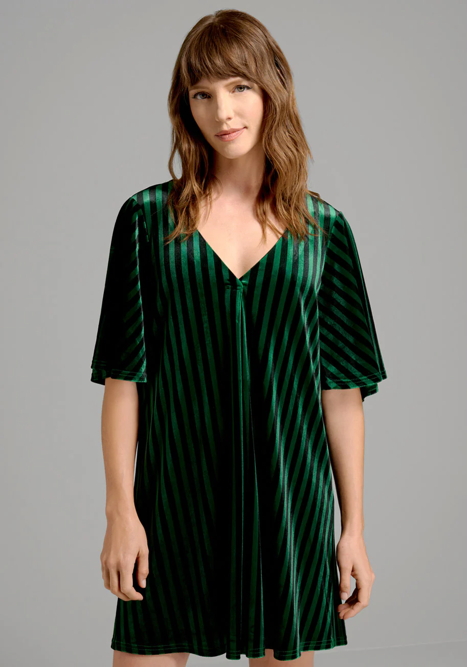 Conjuring Magic Shift Dress - Olabens