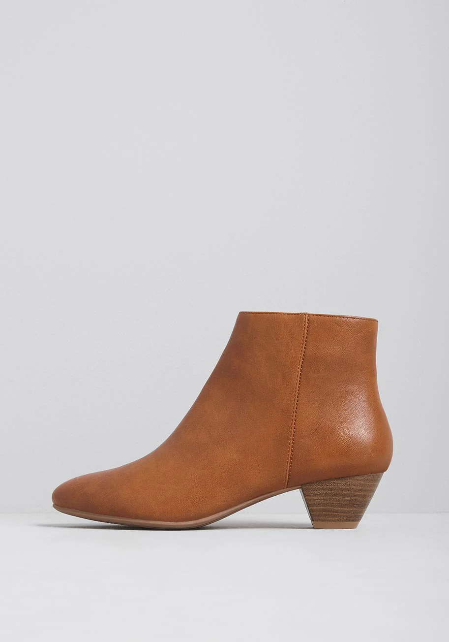 Sleek Status Ankle Boot - Olabens