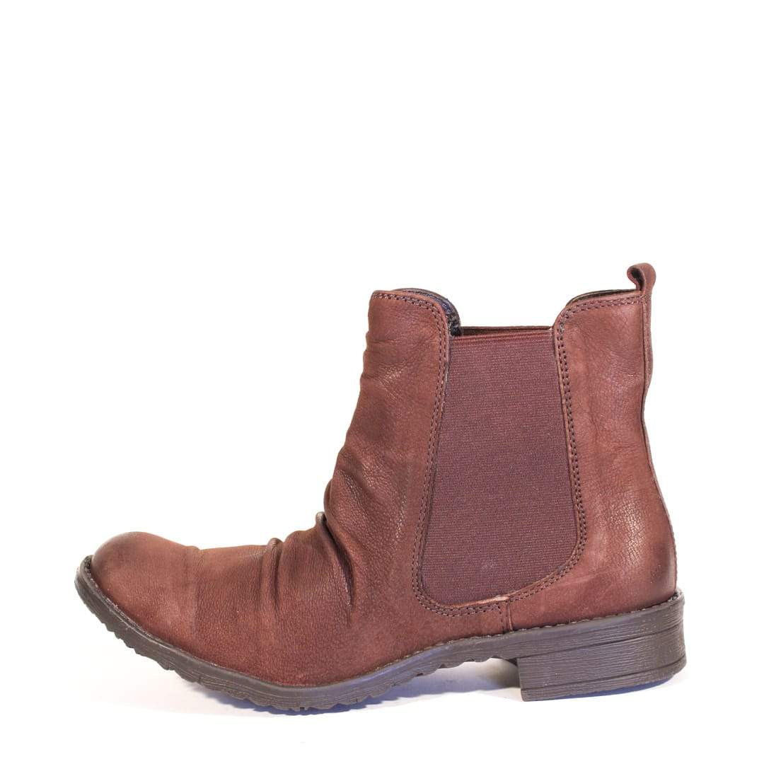 Trail Slouched Booties - Olabens