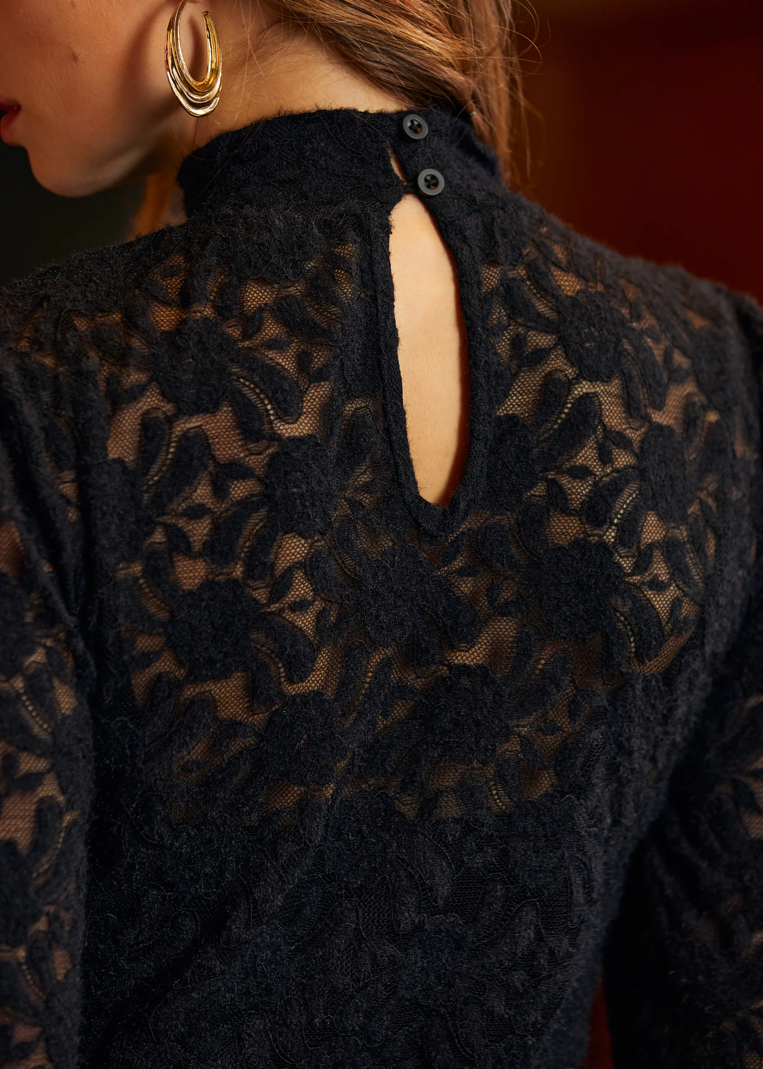 Cut to the Chase Puff Shoulder Mock Neck - Olabens