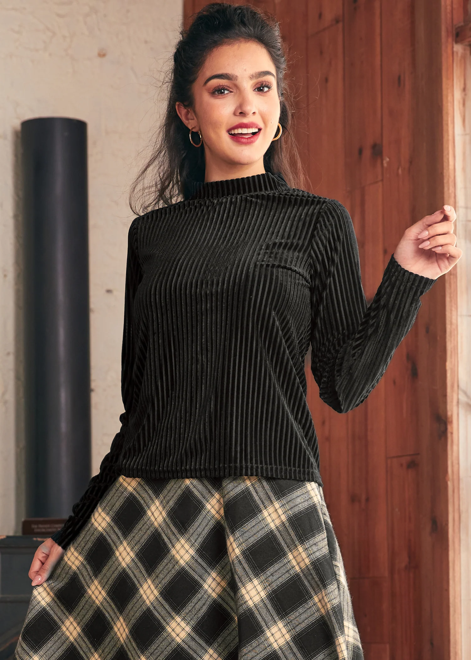 Legacy Layer Turtleneck Top - Olabens