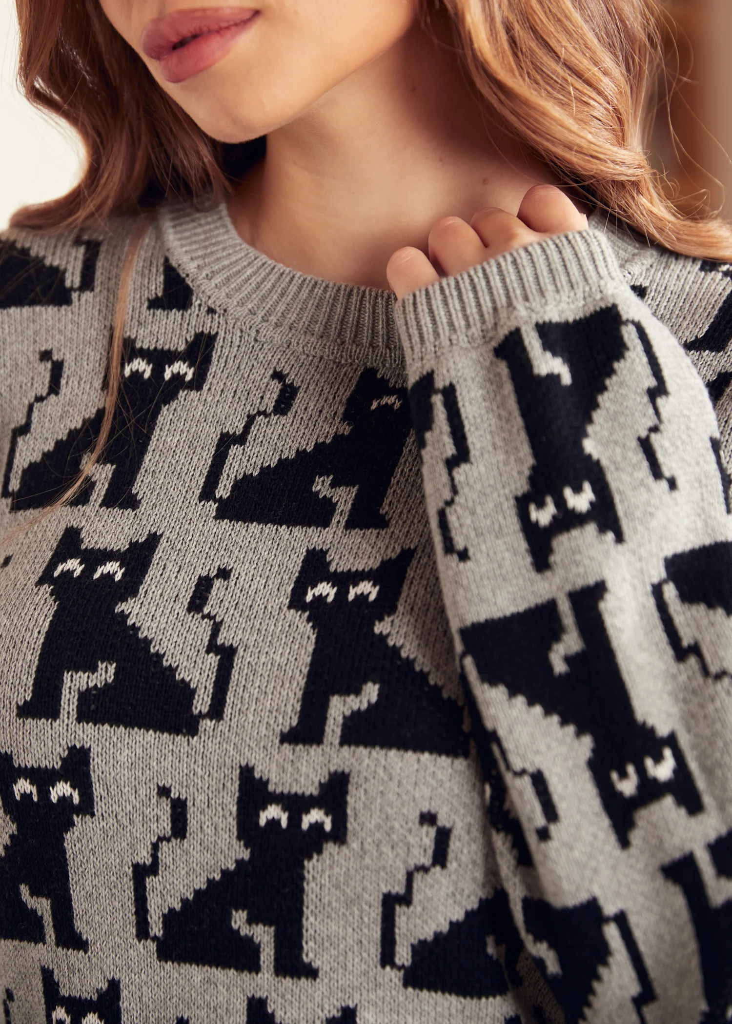 Notes of Nostalgia Crewneck Pullover - Olabens