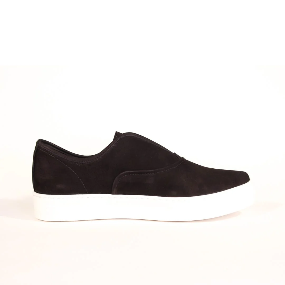 Wonder Slip On Suede Sneakers - Olabens
