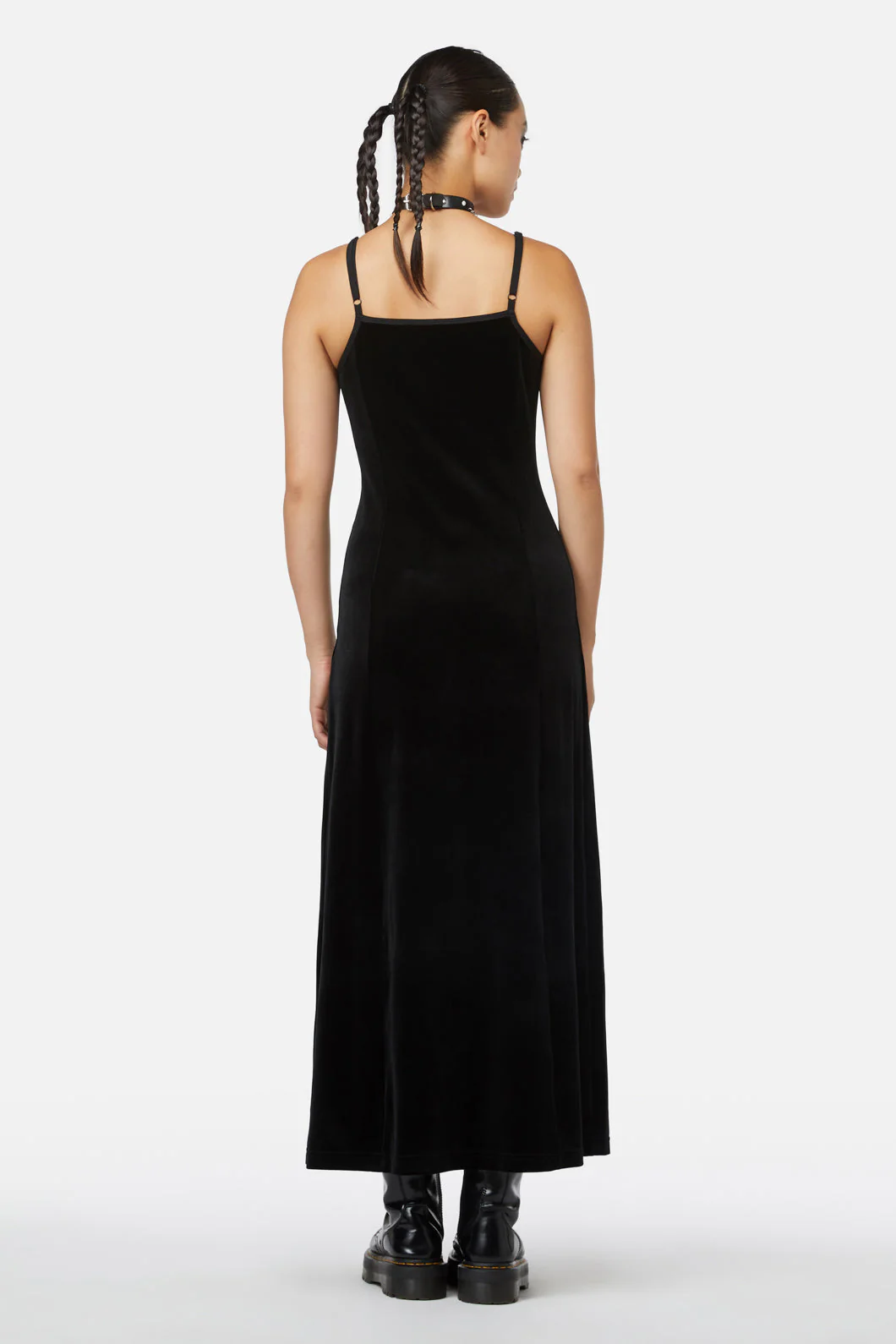Obsidian Velvet Dress - Olabens