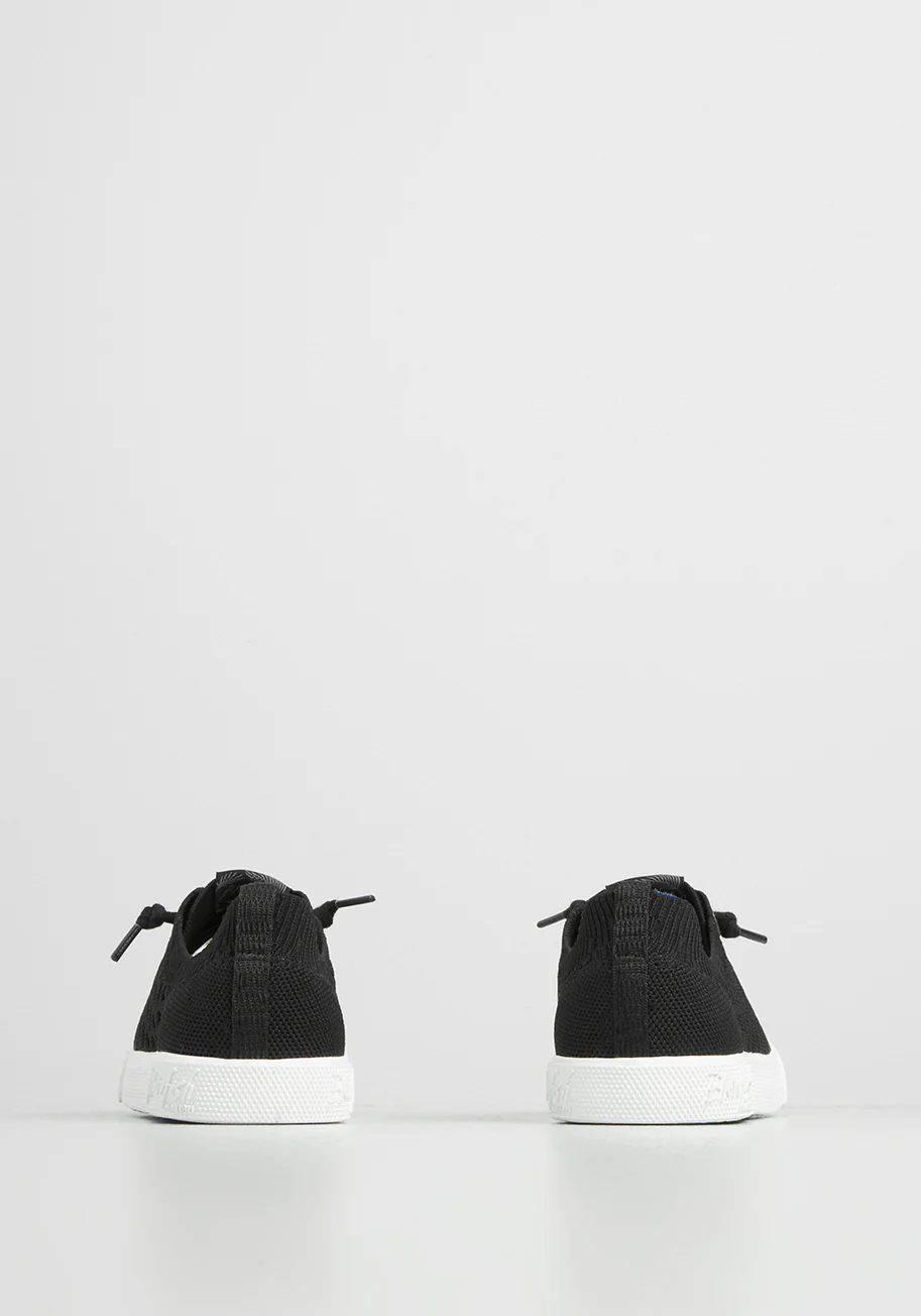 The Freest Spirit Sneaker - Olabens