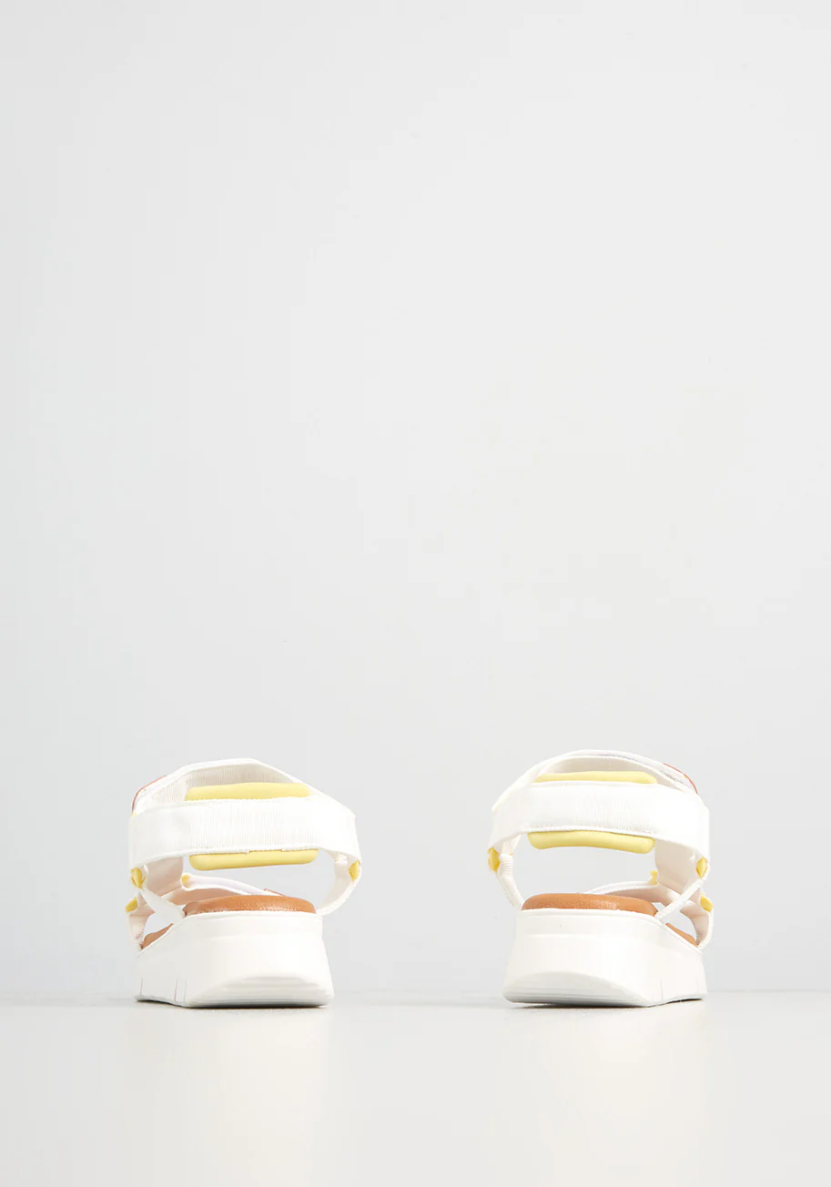 Fast and Forward Sporty Sandal - Olabens