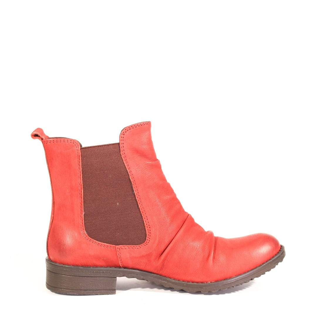 Trail Slouched Booties - Olabens