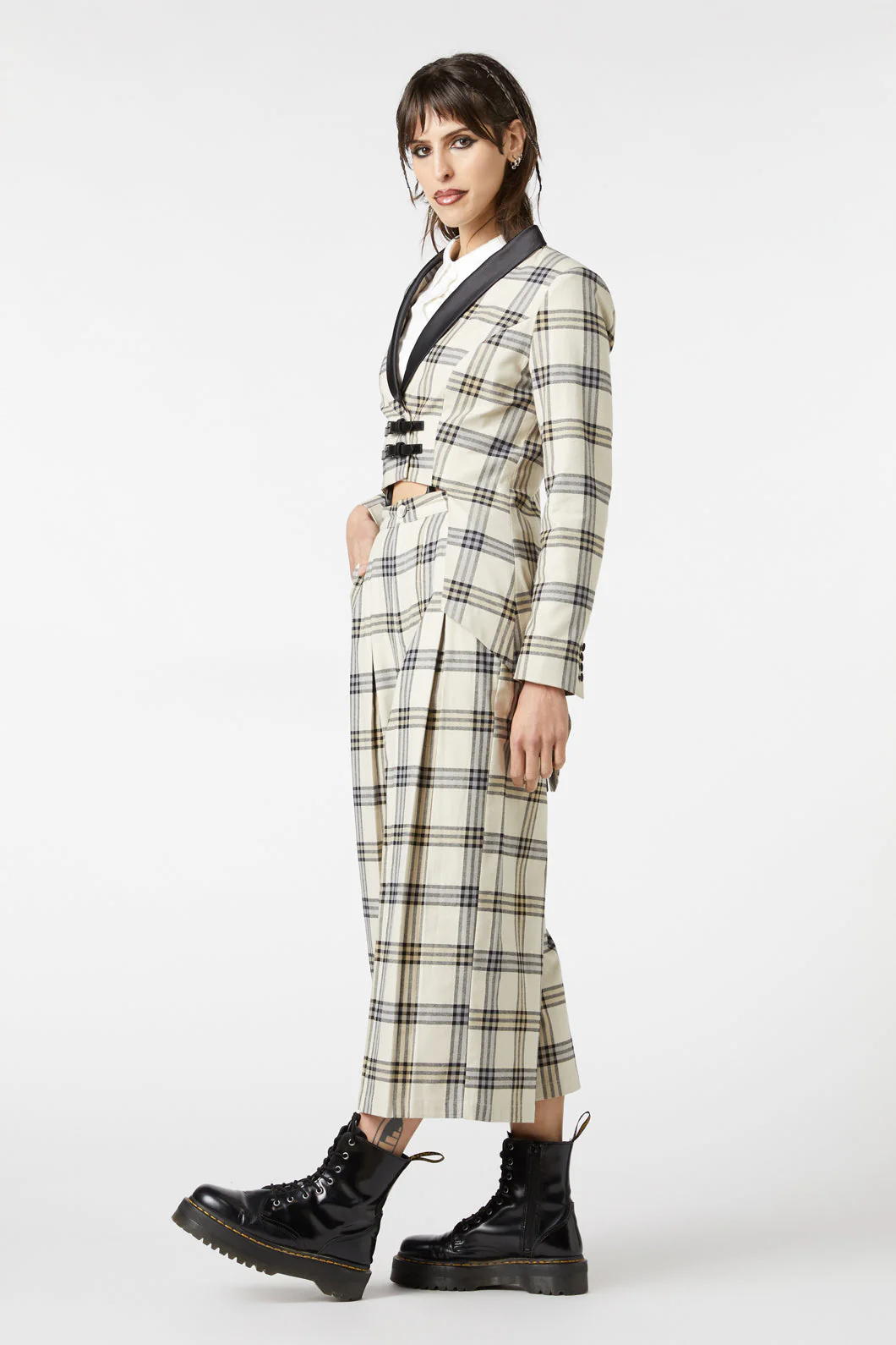 Crescent Tartan Tail Coat - Olabens