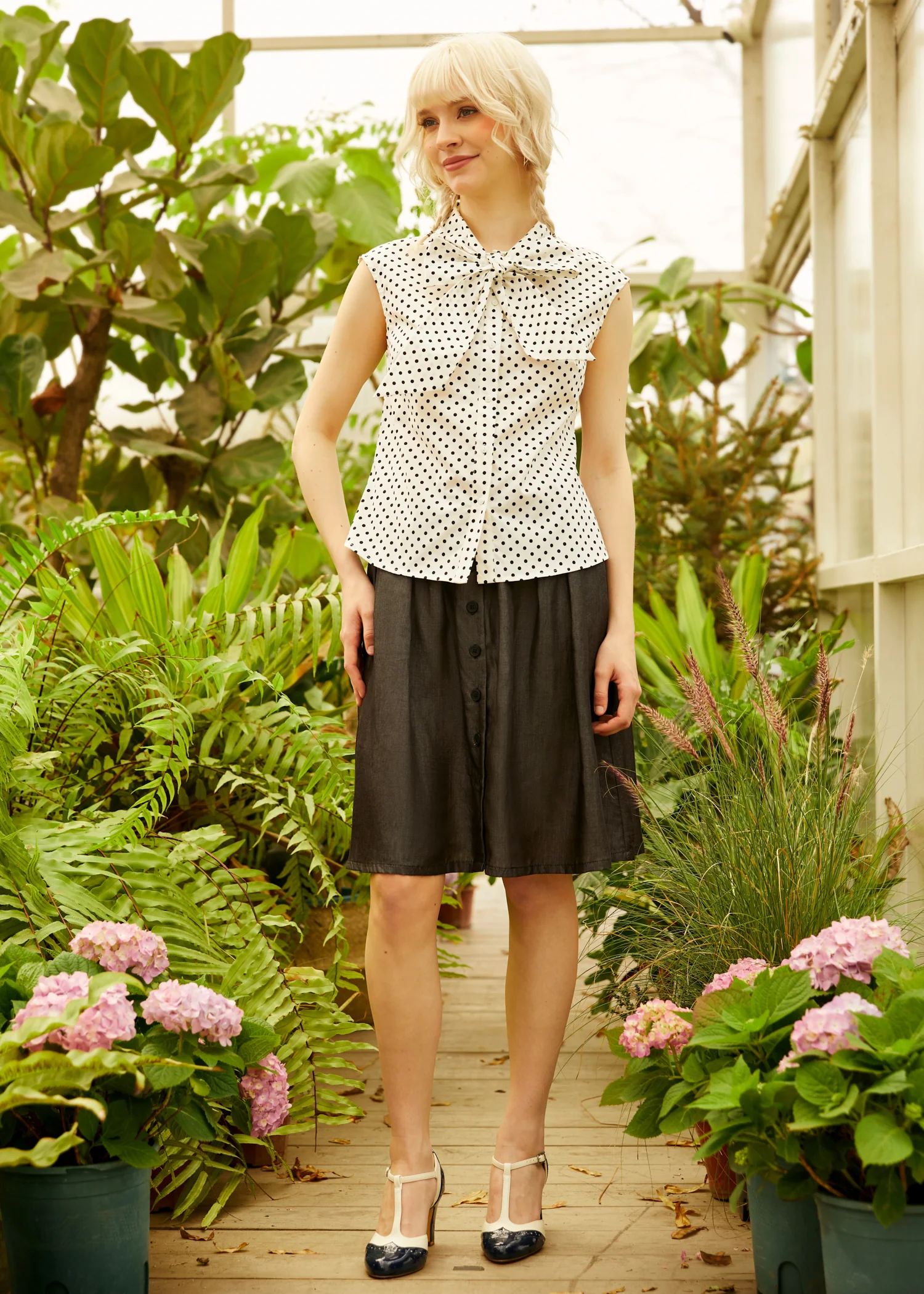 The Garden Stroll Bow Blouse - Olabens