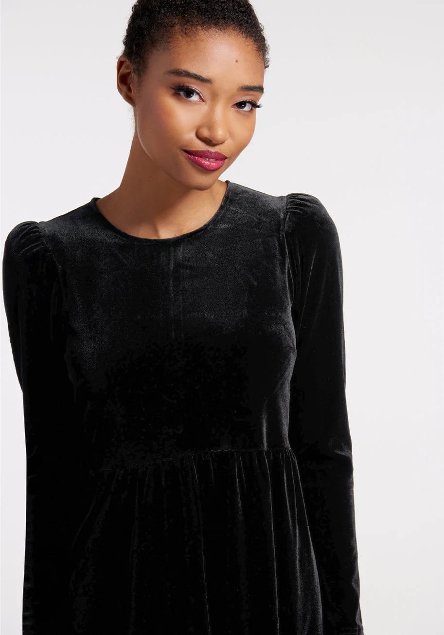 Crushing On You Velvet Skater Dress - Olabens